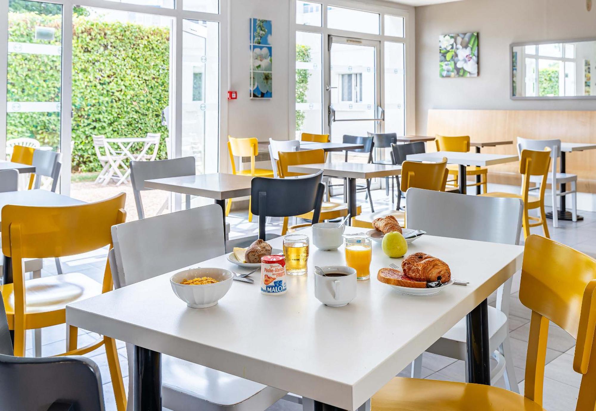 B&B Hotel Tours Parc Expo St-Avertin Saint-Avertin Ngoại thất bức ảnh